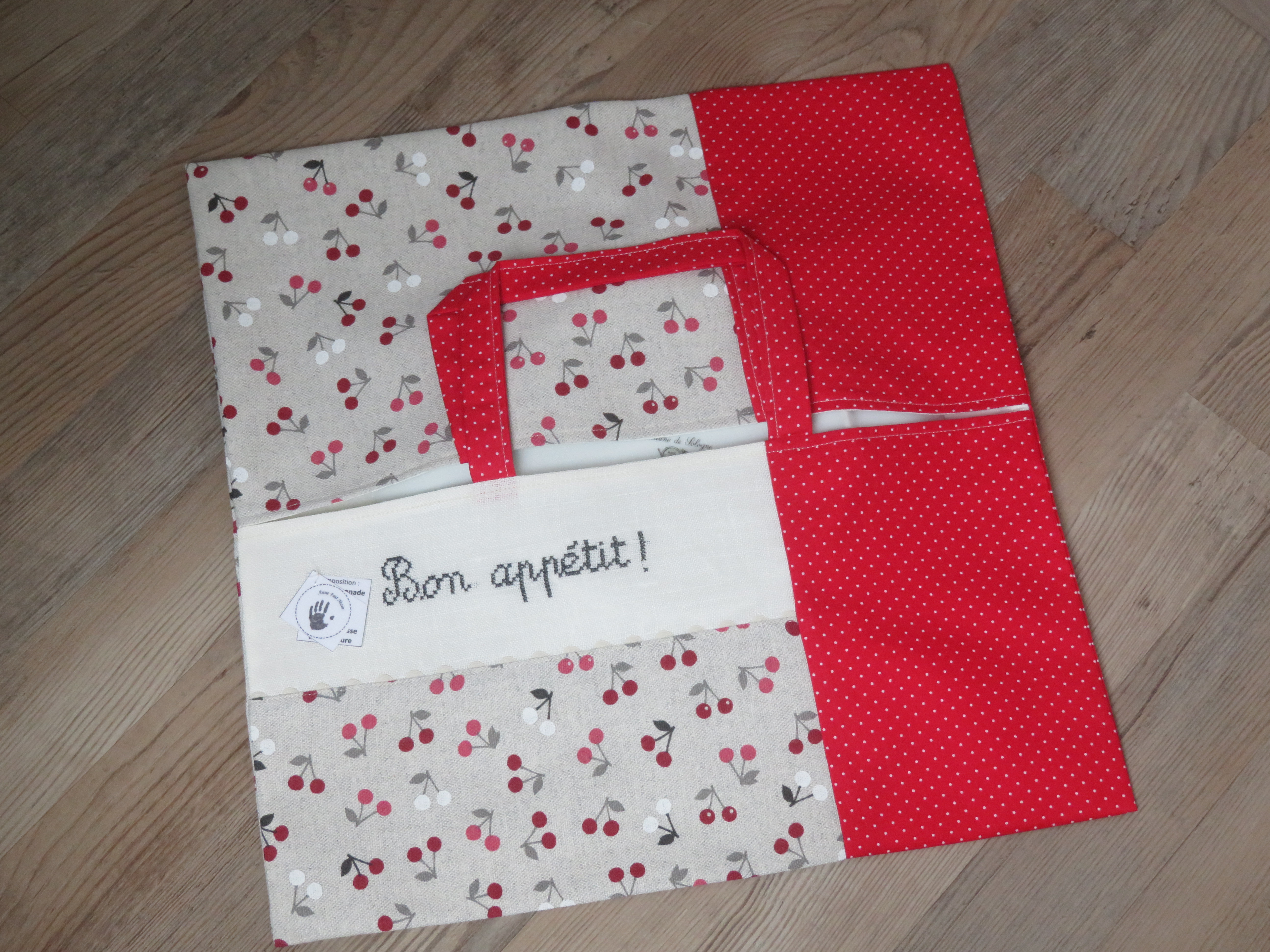 SAC-A-TARTE-056 photo n°2